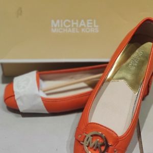 Michael Kors Fulton Moccasin Flats Size 10
